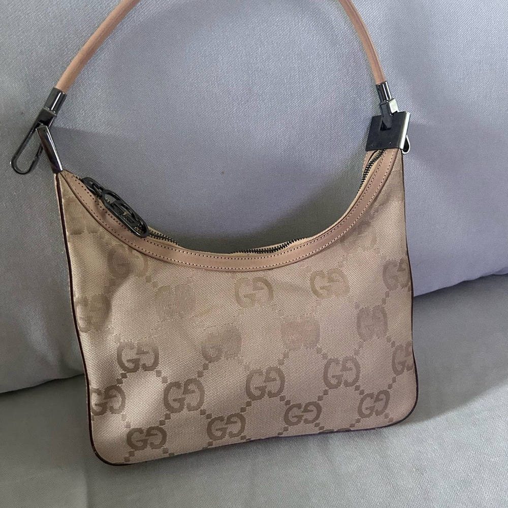 Gucci Tan Hobo Bag with Monogram Pattern. Never Worn. Vintage.